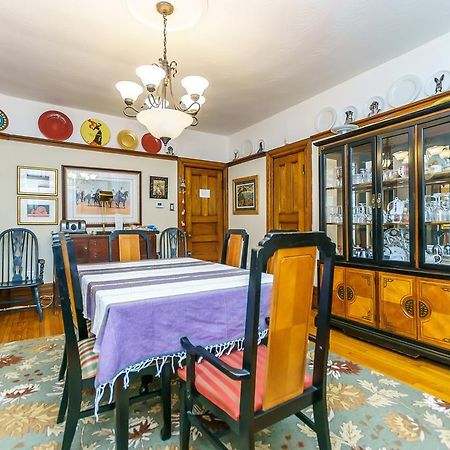Elliott House Bed & Breakfast โตรอนโต ภายนอก รูปภาพ