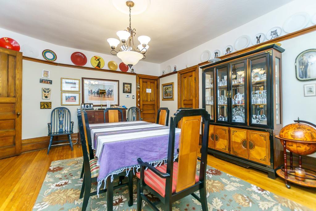 Elliott House Bed & Breakfast โตรอนโต ภายนอก รูปภาพ