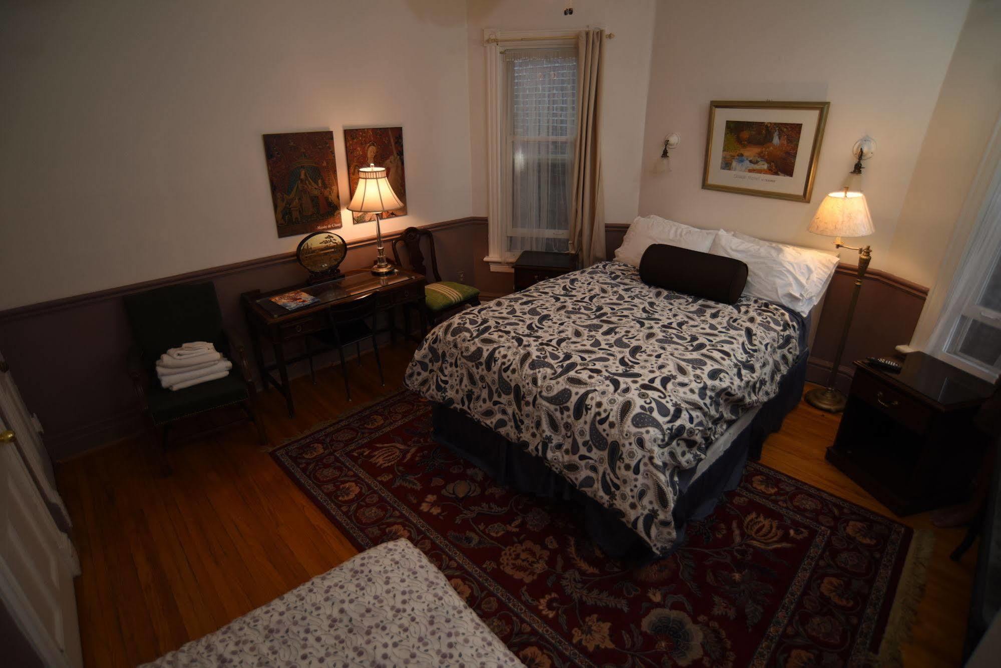 Elliott House Bed & Breakfast โตรอนโต ภายนอก รูปภาพ