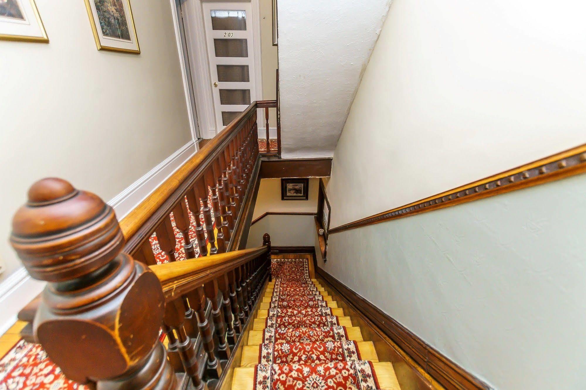 Elliott House Bed & Breakfast โตรอนโต ภายนอก รูปภาพ